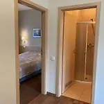 Claudia بيت ضيافة بالانغا