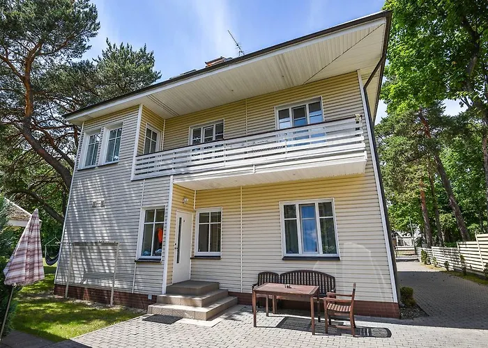 Claudia פלאנגה